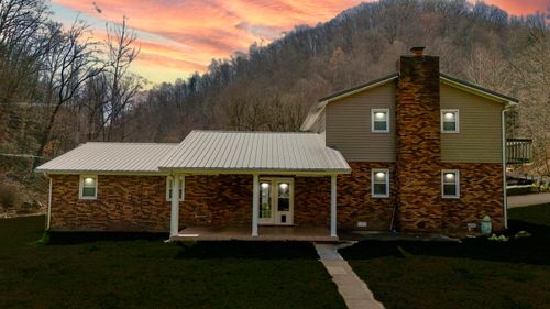 135 Henry Fork Road, Hyden, KY, 41749 | Card Image