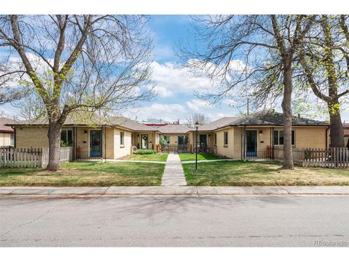 2444 S Corona St, Denver, CO, 80210-5808 | Card Image