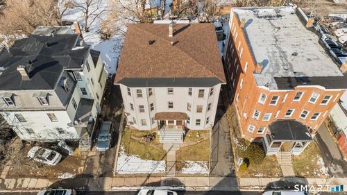 10 Warner St, Hartford, CT, 06114-6303 | Card Image