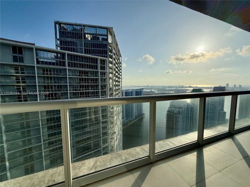 5106-495 Brickell Ave, Miami, FL, 33131-2876 | Card Image