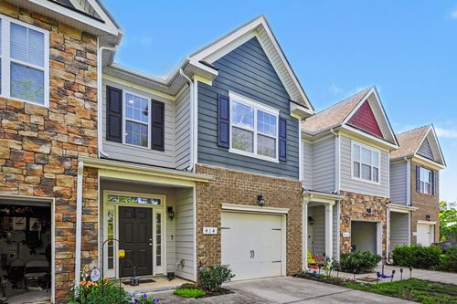 414 Manor Row, Pleasant View, TN, 37146-2904 | Card Image