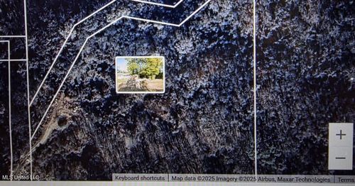 2556 Grange Hall Rd, Vicksburg, MS, 39180-9114 | Card Image