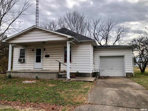 1310 E Poplar St, West Frankfort, IL, 62896-1538 | Card Image