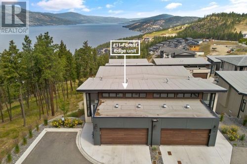 11-3220 Hilltown Dr, Kelowna, BC, V1V0C6 | Card Image