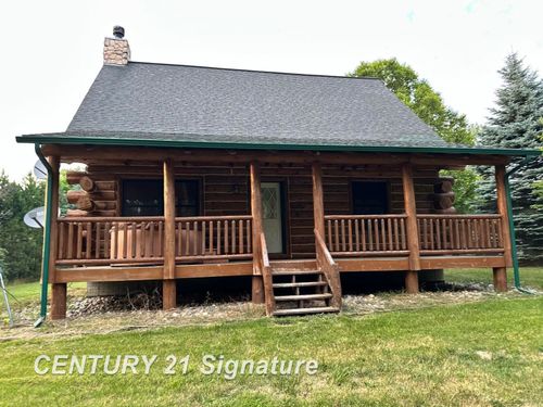 10175 Bailey Dr, Harrison, MI, 48625-7601 | Card Image