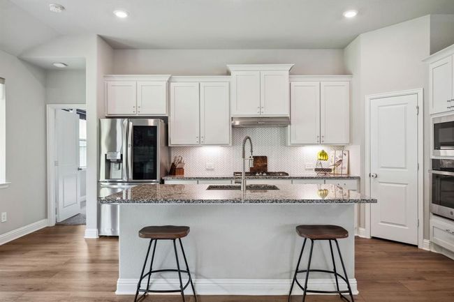 27887 Serenata Springs Dr, House other with 5 bedrooms, 4 bathrooms and 2 parking in Spring TX | Image 16