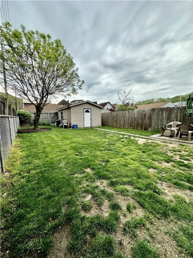 132 9th Street, Sold in Turtle Creek Zoocasa