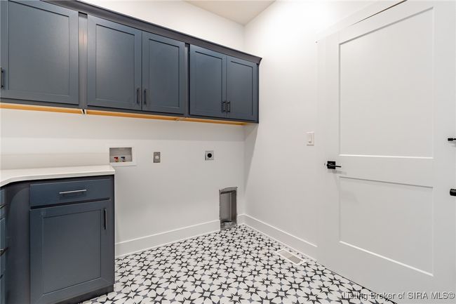 2034 Andres Way, Home with 5 bedrooms, 4 bathrooms and null parking in Floyds Knobs IN | Image 44