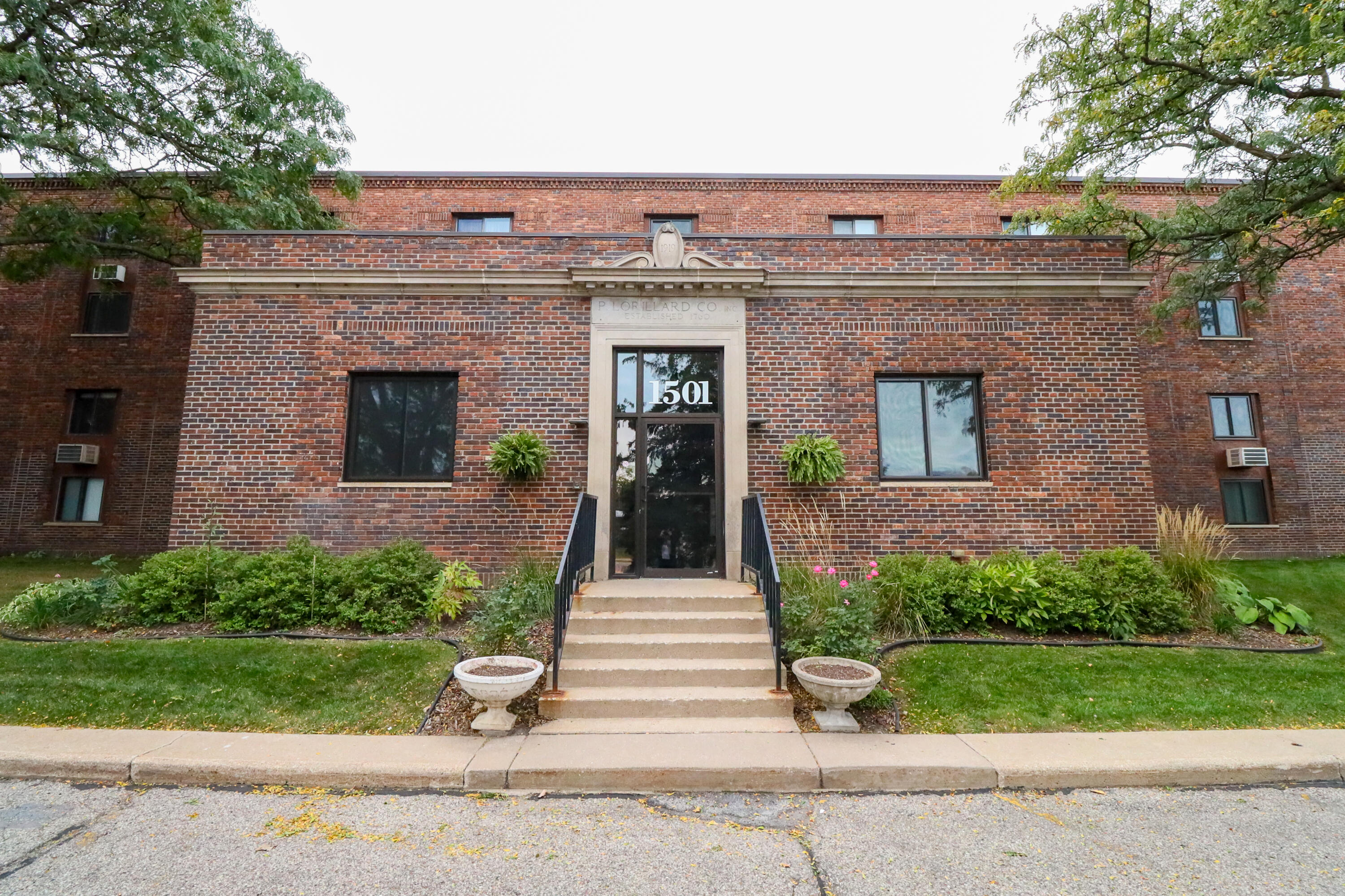 1501 Rose St, For Sale in LA CROSSE Zoocasa