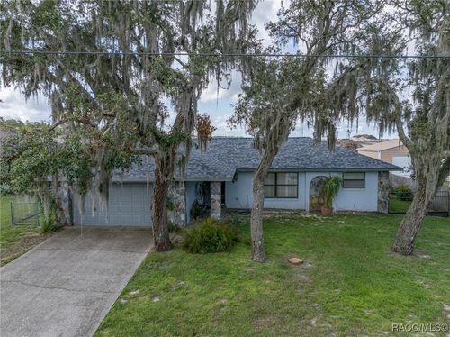 5860 W Woodhill Ct, Crystal River, FL, 34429-5705 | Card Image