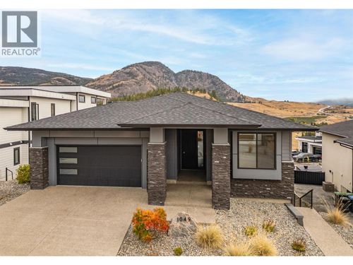 1049 Loseth Dr, Kelowna, BC, V1P0A1 | Card Image