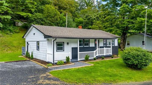 358 Dogget Rd, West Jefferson, NC, 28694-7393 | Card Image