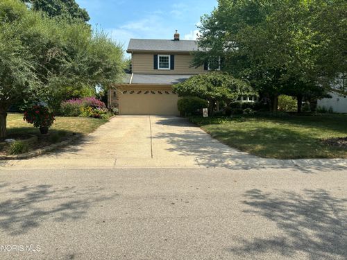 1635 Woodhurst Dr, Toledo, OH, 43614-3349 | Card Image