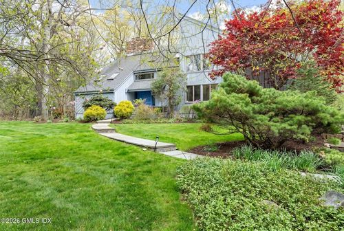 42 Stone Brook Ln, Cos Cob, CT, 06807-1113 | Card Image