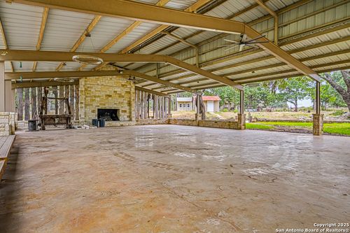 6005 W Ammann Rd, Bulverde, TX, 78163-3027 | Card Image