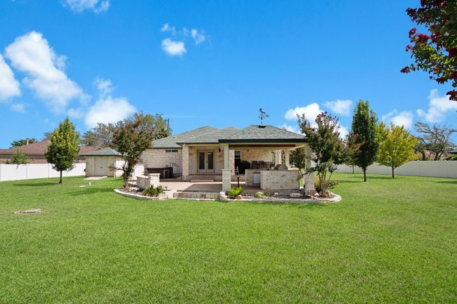 213 S Buffalo Pass, House other with 3 bedrooms, 2 bathrooms and 6 parking in Georgetown TX | Image 6