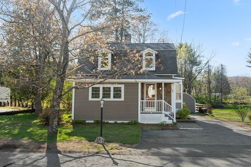 184 Pleasant St, South Grafton, MA, 01560-1025 | Card Image