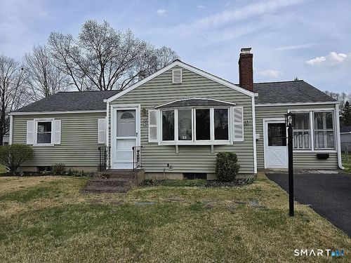 70 Bristol Rd, Windsor Locks, CT, 06096-2047 | Card Image