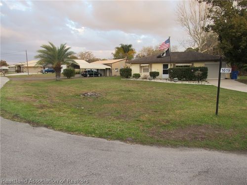 1619 Pinetop Ter, Lake Placid, FL, 33852-5710 | Card Image