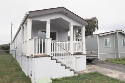 1154 Poplar Dr, Arcata, CA, 95521-4622 | Card Image
