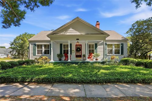 1325 24th Ave N, ST PETERSBURG, FL, 33704-3135 | Card Image