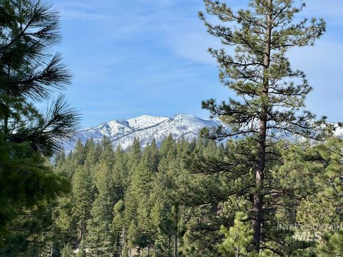 11 Augustus Way, Cascade, ID, 83611 | Card Image
