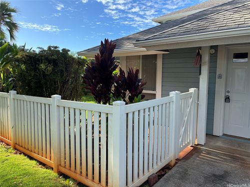 apt-g101-94-970 Lumiauau St, Waipahu, HI, 96797-4828 | Card Image