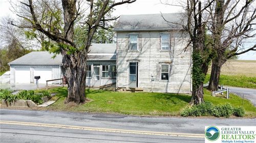 3913 Lime Kiln Rd, Allentown, PA, 18104-9667 | Card Image