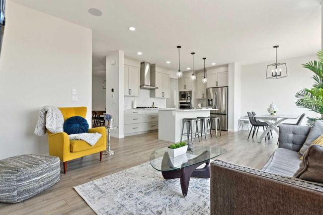 44 Magnolia Crescent Se, House other with 6 bedrooms, 5 bathrooms and 4 parking in Calgary AB | Image 5