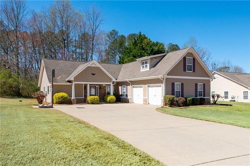85 Stiles Dr, Dallas, GA, 30132-1168 | Card Image
