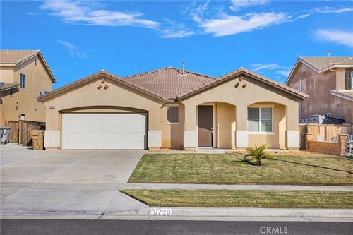 13720 Adams St, Hesperia, CA, 92344 | Card Image