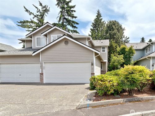 b-10105 6th Dr Se, Everett, WA, 98208-3972 | Card Image