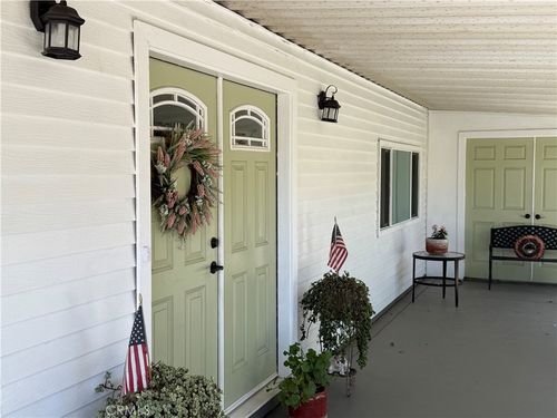 10564 Frontier Trl, Beaumont, CA, 92223 | Card Image