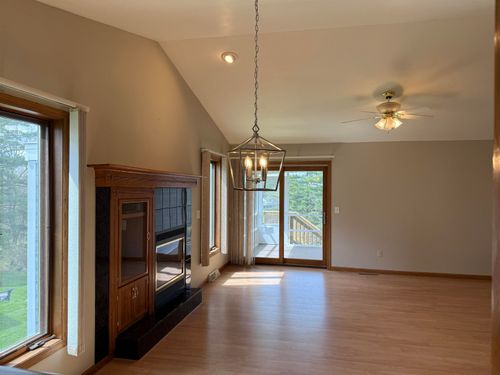 1045 Saddle Rdg, Portage, WI, 53901-9781 | Card Image