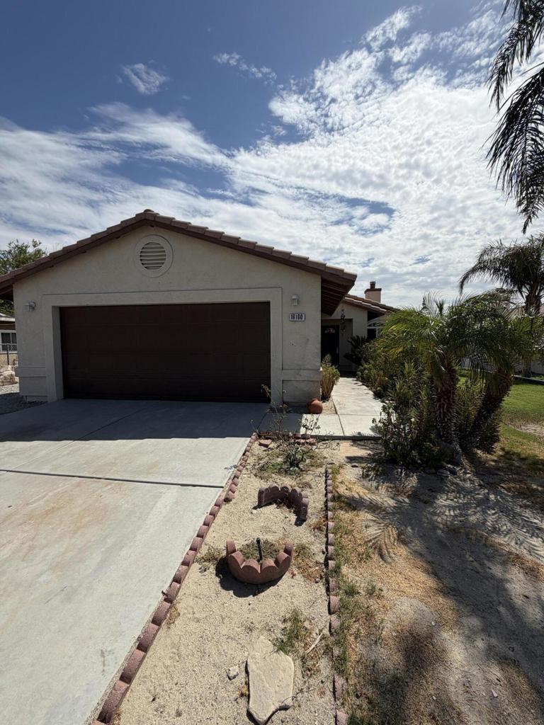 Residential Lease in Desert Hot Springs