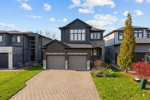 2136 Yellowbirch Pl, London, ON, N6G0L3 | Card Image
