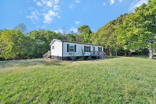 36 Nutmeg Ln, Penhook, VA, 24137-1489 | Card Image