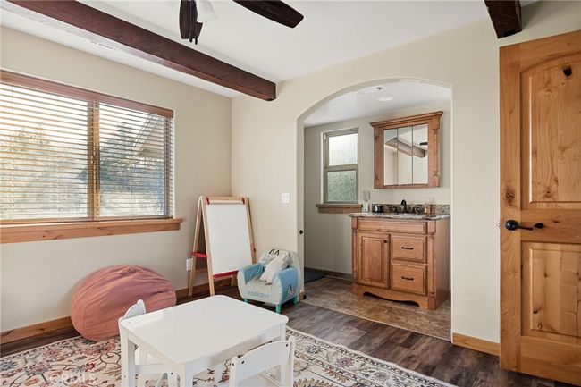 29230 Lakeview Ln, House other with 3 bedrooms, 3 bathrooms and null parking in Cedar Glen CA | Image 23