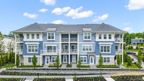 405-456 Mystic Cove Lane, Lake Orion Village, MI, 48362 | Card Image