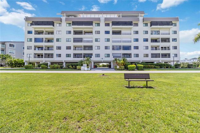 APT-2F - 1500 Park Beach Cir, Condo with 2 bedrooms, 2 bathrooms and null parking in PUNTA GORDA FL | Image 5
