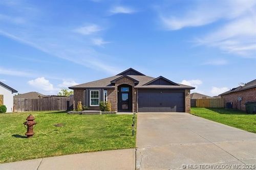 13364 N 133rd East Ave, Collinsville, OK, 74021-4434 | Card Image