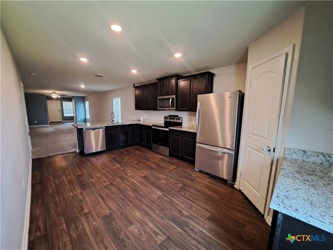 kitchen | Image 6