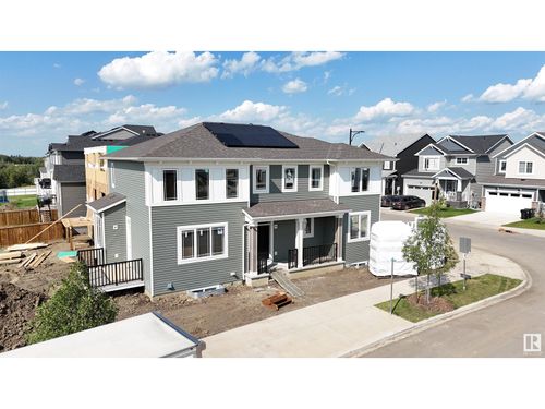 1133 Crestview Terr, Sherwood Park, AB, T8H3A2 | Card Image