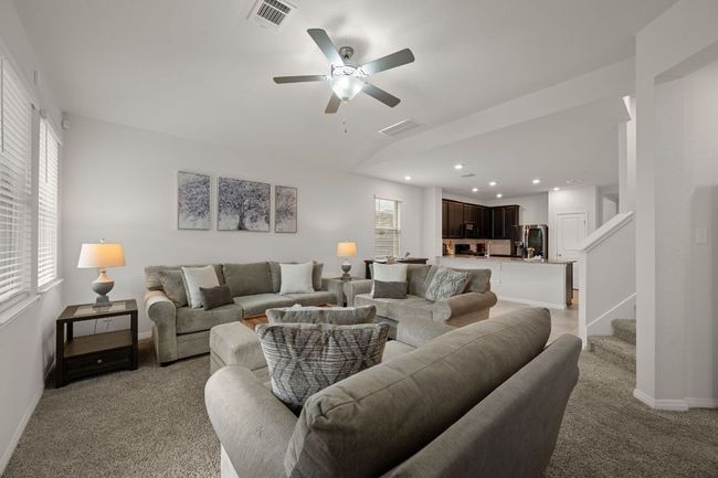 13712 Fallsprings Way, House other with 4 bedrooms, 3 bathrooms and 6 parking in Manor TX | Image 11