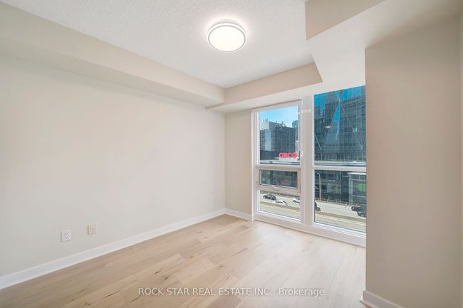 905 - 18 Harbour St, Condo with 2 bedrooms, 2 bathrooms and 1 parking in Toronto ON | Image 15