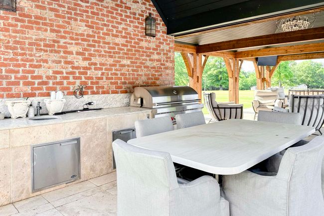 2400 Breeding Dr Nw, House other with 5 bedrooms, 6 bathrooms and null parking in Hartselle AL | Image 73