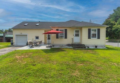 50 Holland Ave, Pine Bush, NY, 12566-7000 | Card Image