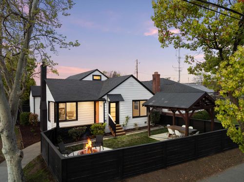 5401 J St, Sacramento, CA, 95819-3954 | Card Image