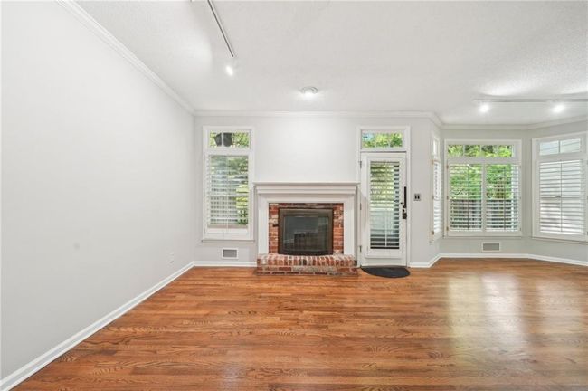 171 Riverview Trl, Condo with 3 bedrooms, 4 bathrooms and 2 parking in Roswell GA | Image 13