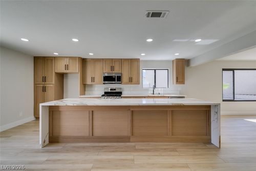 5836 Cinnabar Avenue, Las Vegas, NV, 89110 | Card Image